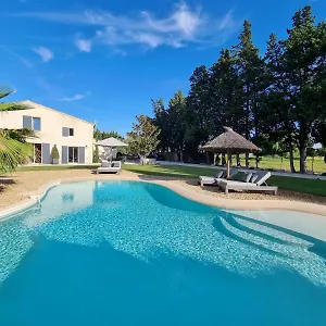 https://mas-paloma.fr-provencehotel.com